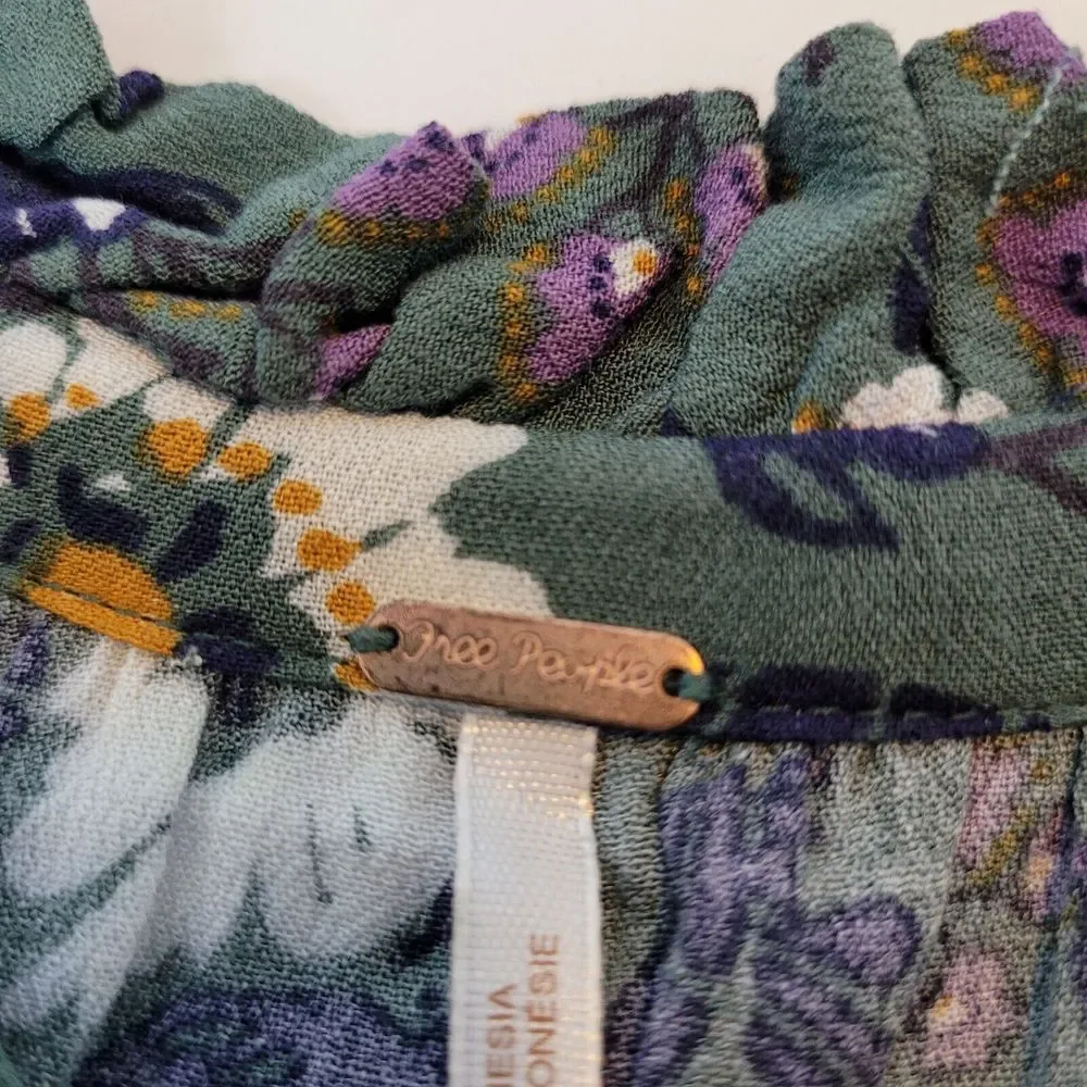 Free People, Boho Green Floral Blouse,‎ XS (oversized)